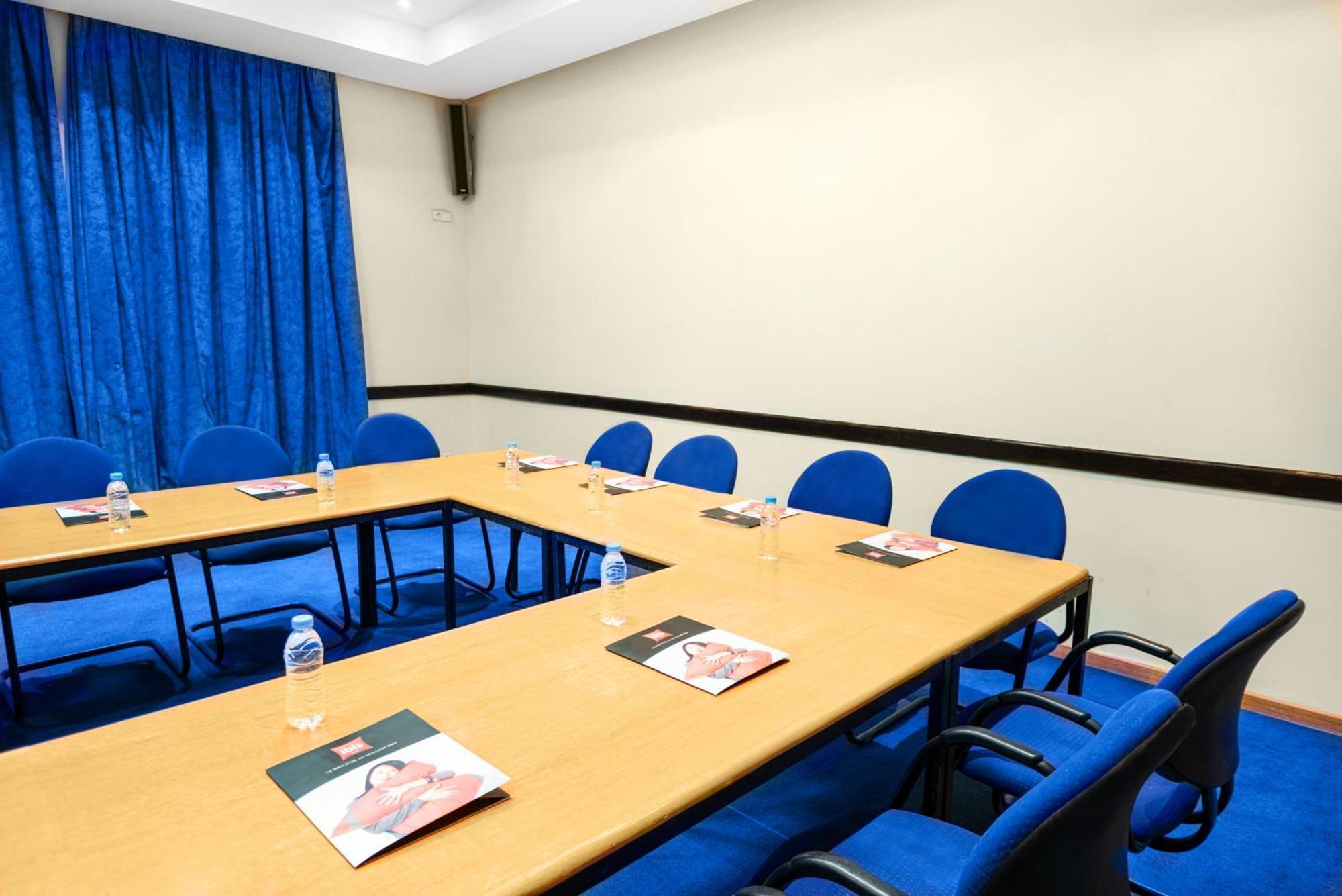 Hotel Ibis Warzazat Zewnętrze zdjęcie