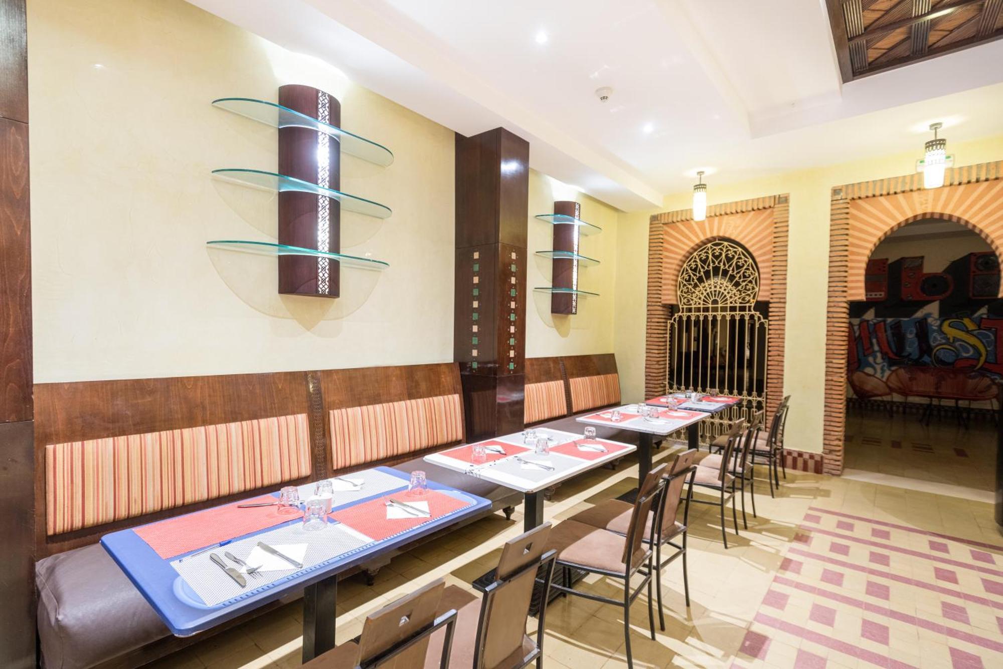 Hotel Ibis Warzazat Zewnętrze zdjęcie