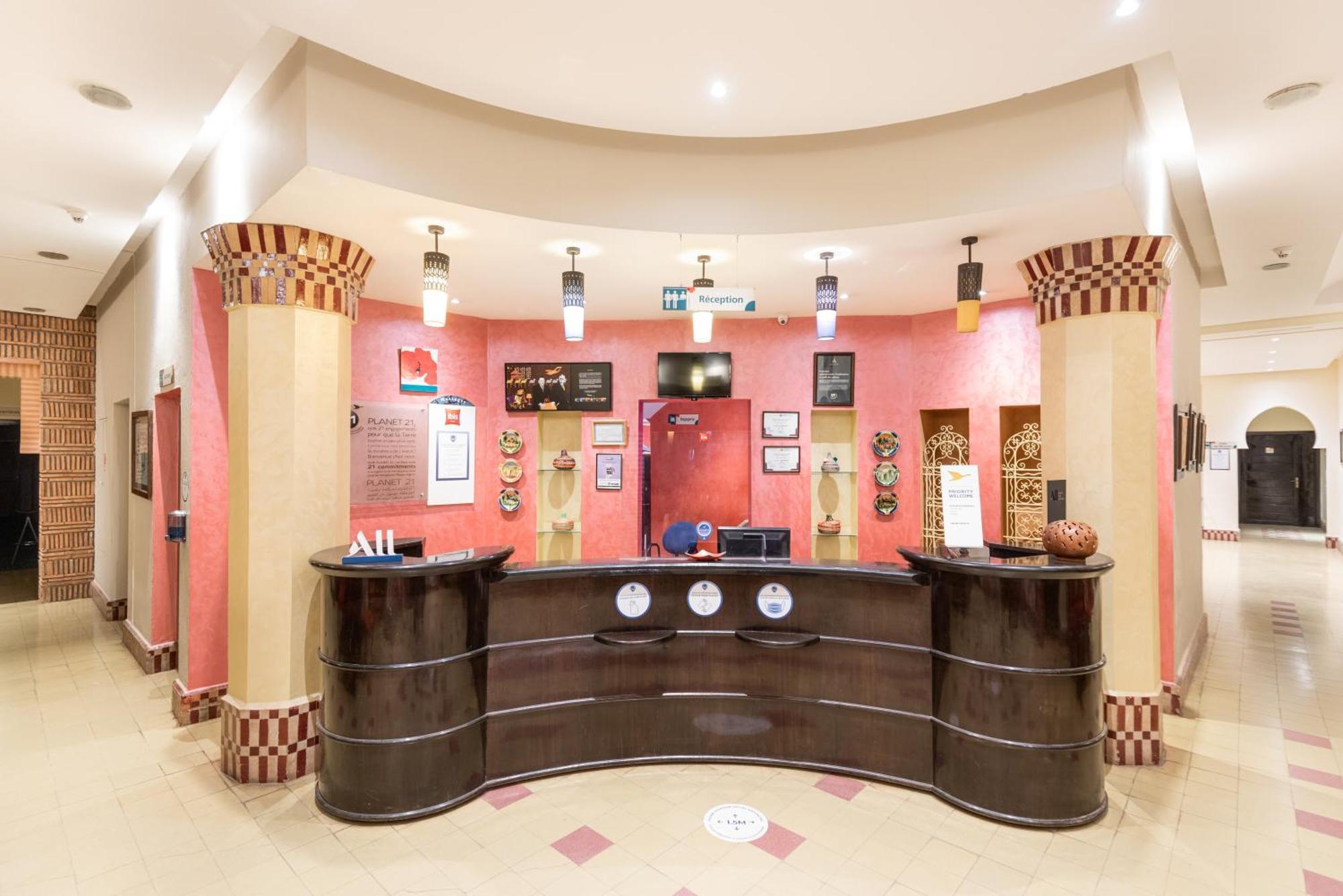 Hotel Ibis Warzazat Zewnętrze zdjęcie