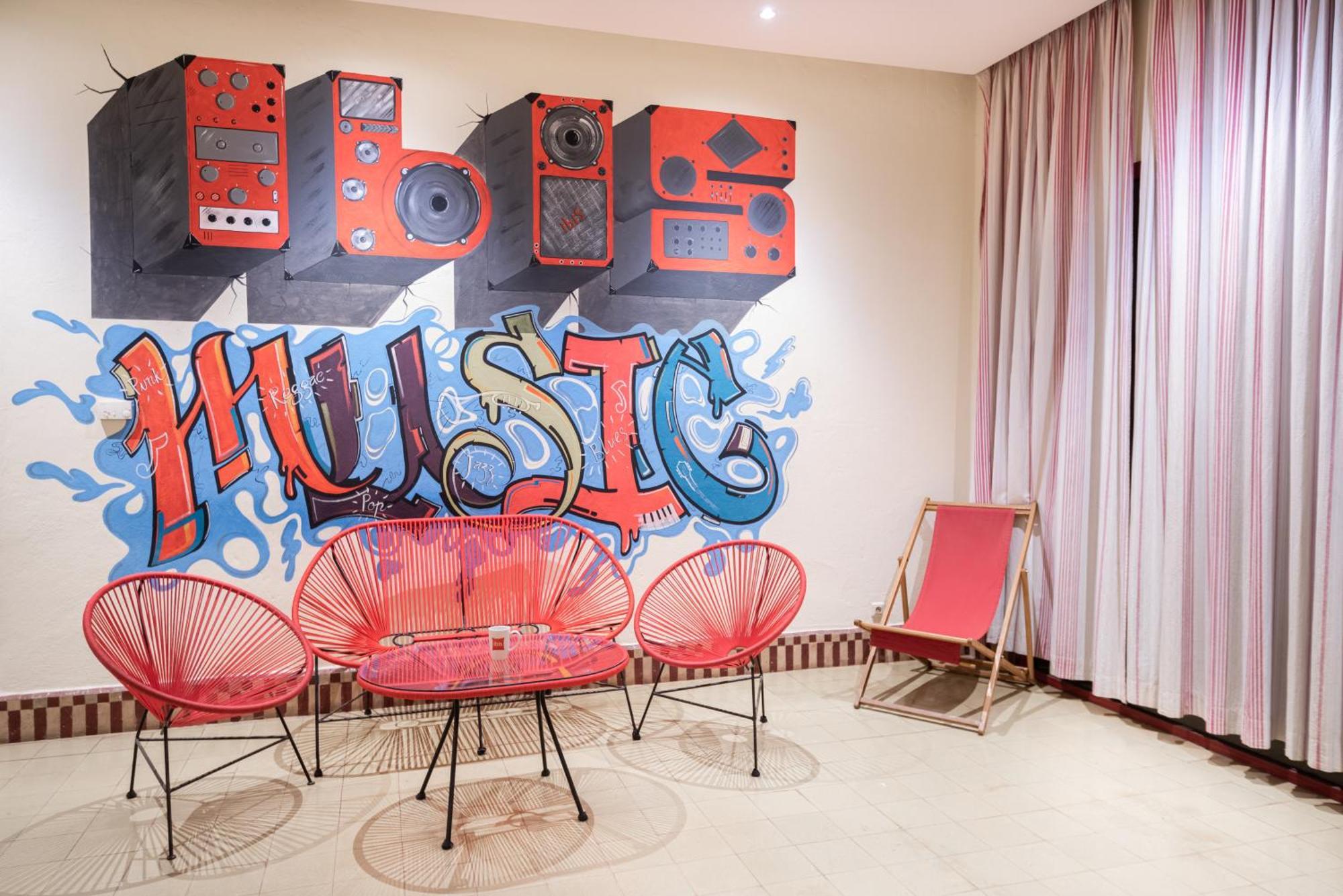 Hotel Ibis Warzazat Zewnętrze zdjęcie