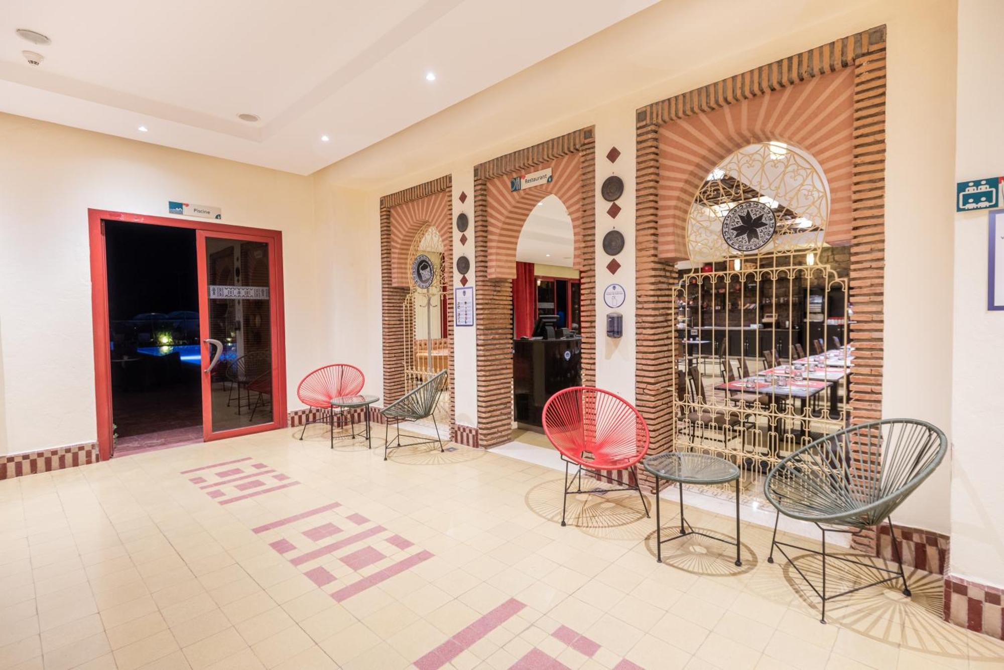 Hotel Ibis Warzazat Zewnętrze zdjęcie