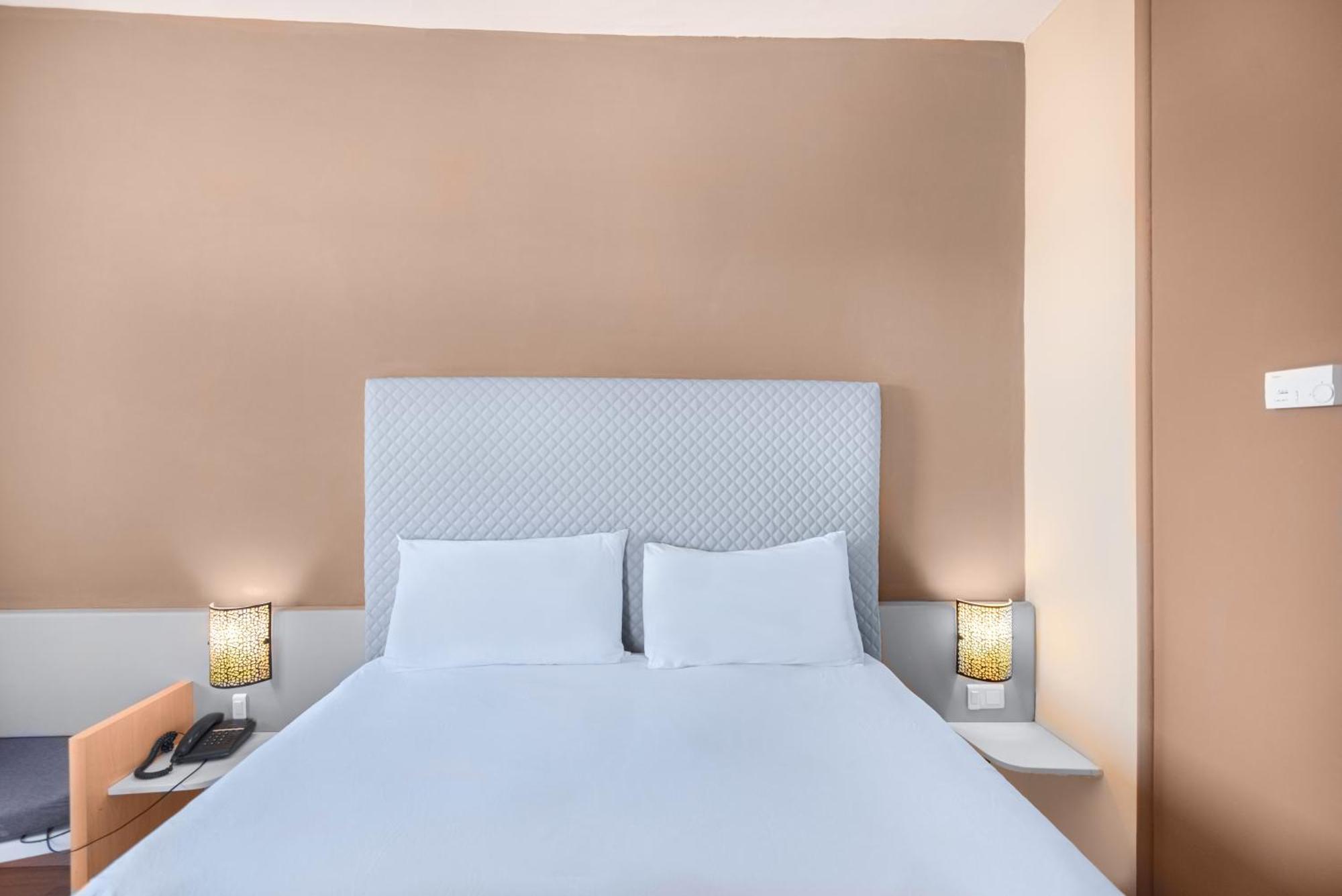 Hotel Ibis Warzazat Zewnętrze zdjęcie