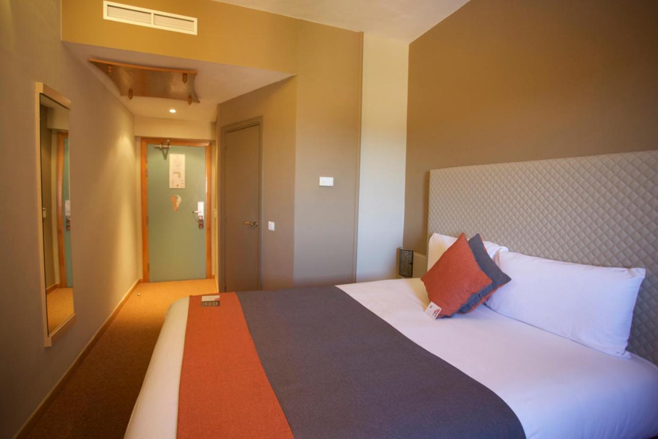Hotel Ibis Warzazat Zewnętrze zdjęcie